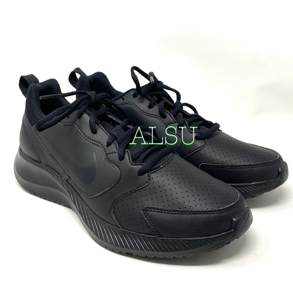Nike Other - 🌿Sale🌿 Nike Todos Men’s Sneakers Black Work Dress Shoes Size 11 BQ3198 001